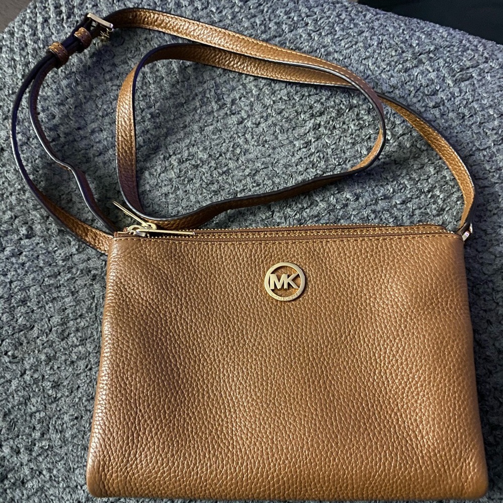 Michael Kors crossbody